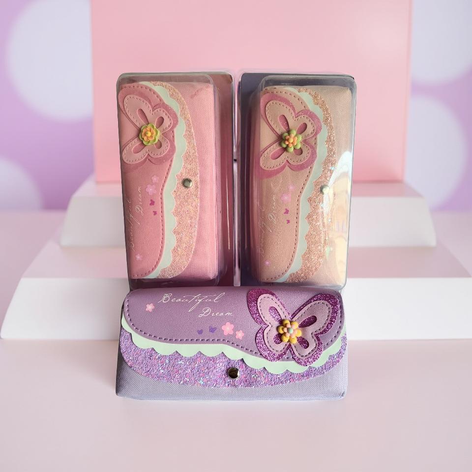 Stationery organizer pouch for school and college